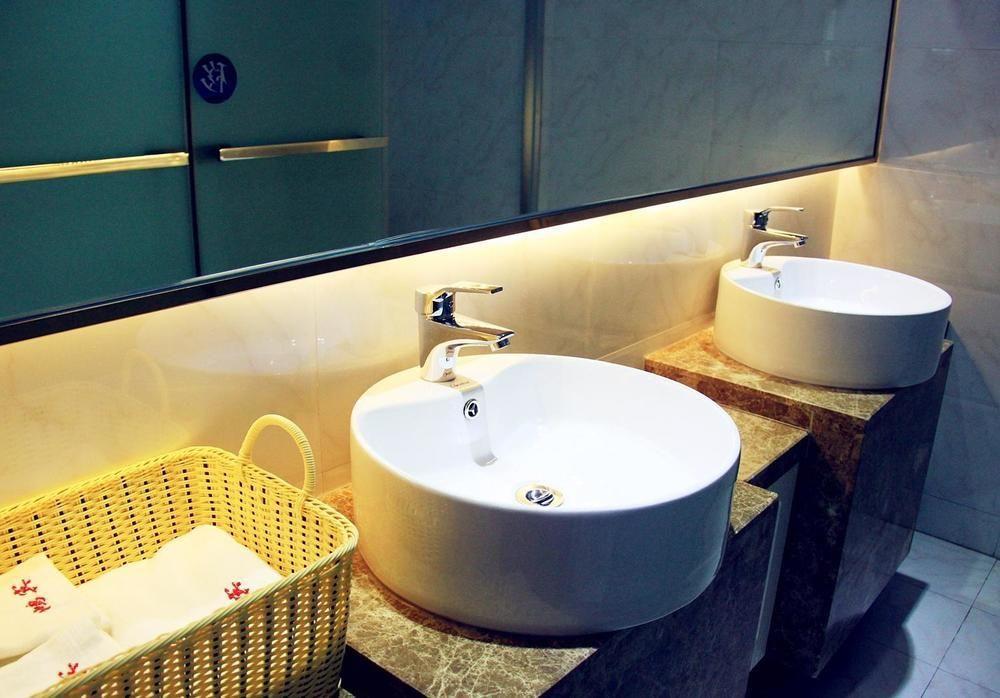Xinhongbin Grand Hotel Binjiang エクステリア 写真